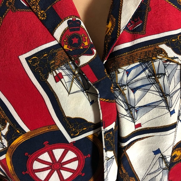 Solddd Outtt - Picture 3 of 4